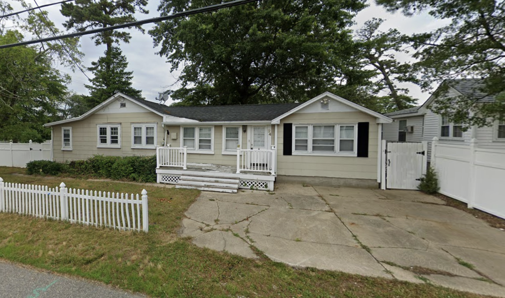 The home at 24 Adair Drive, Brick, N.J. (Credit: Google Earth)